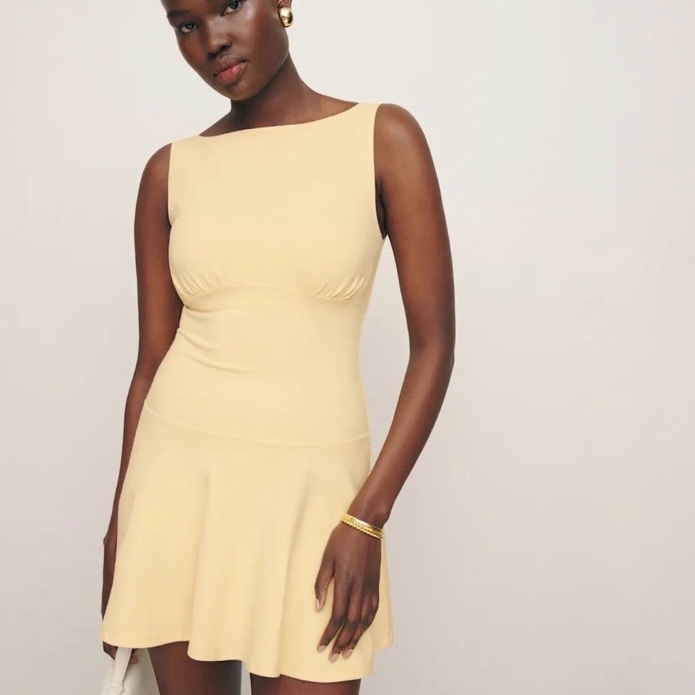 ISO Reformation Mayve Dress size small!